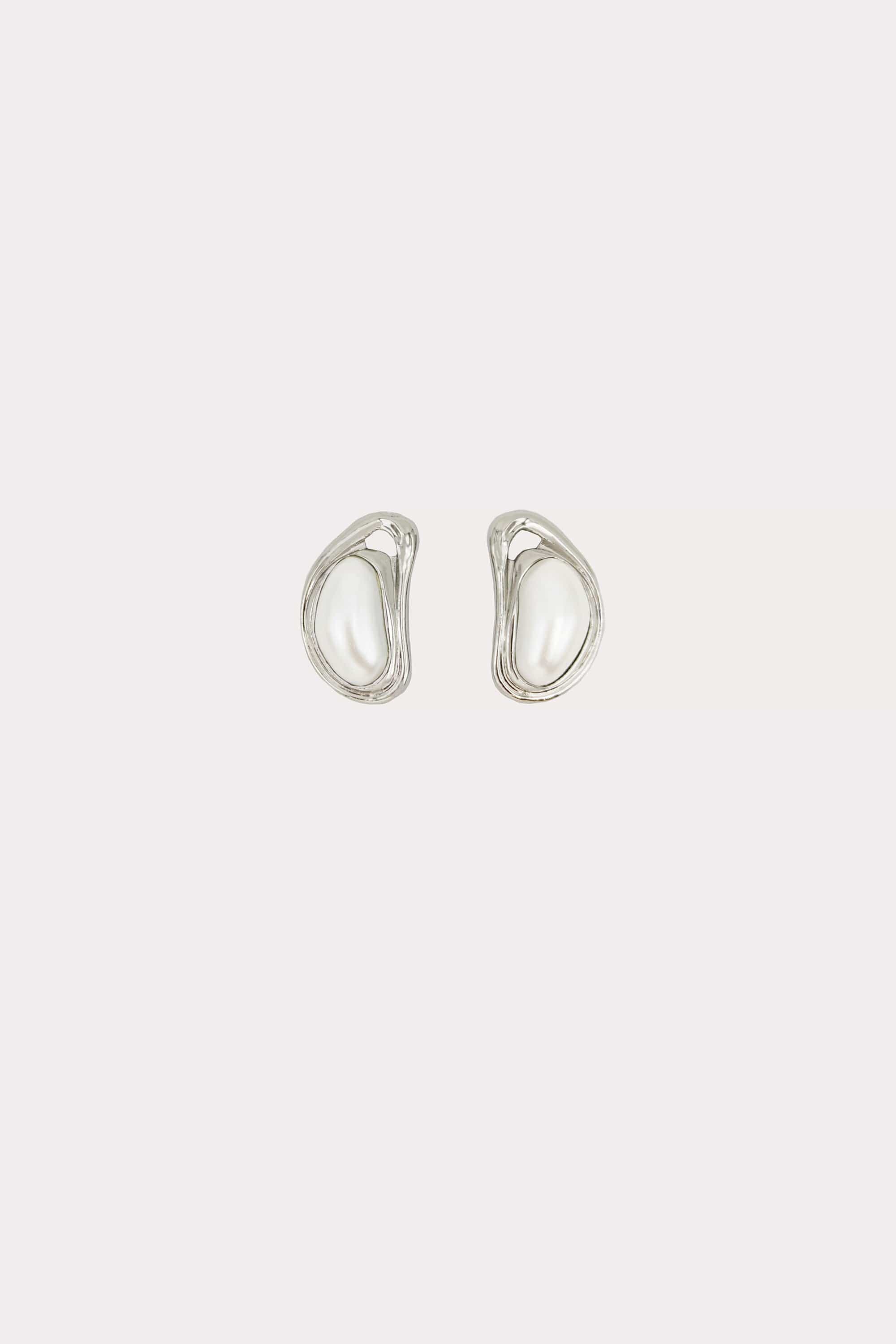 Valia Stud Earrings